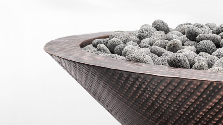 Brasero de cobre Cazo de 48″ para exteriores Plus, con repisa estrecha