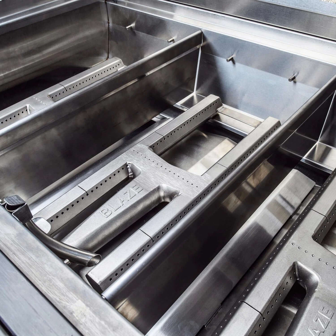 Parrilla de gas independiente Blaze Professional LUX de 44 pulgadas y 4 quemadores con quemador infrarrojo trasero - BLZ-4PRO-NG/LP