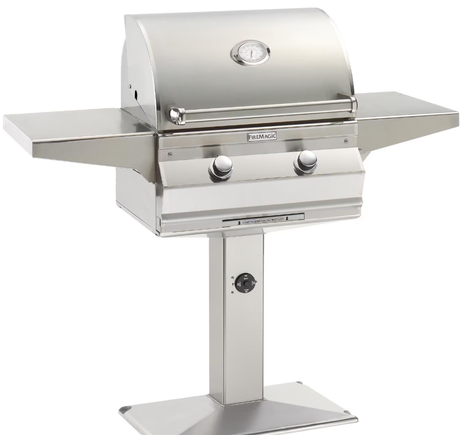 Built-In vs. Freestanding Grills: Which Is Right for Your Backyard?