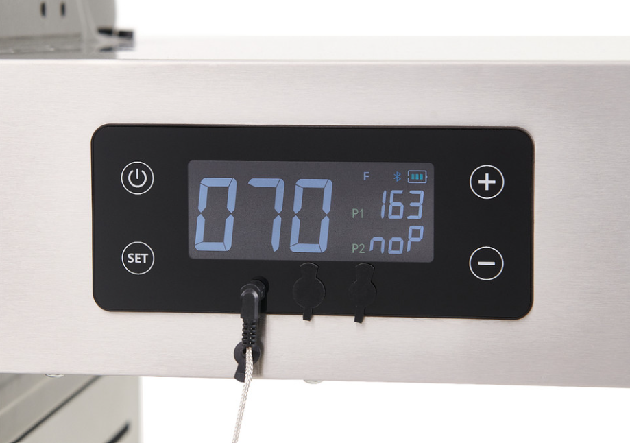 Monument Grills "D405" Gas Grill - Denali Series