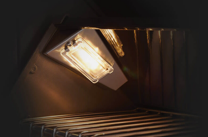 Napoleon Prestige Pro 825with Side Burner, Infrared Rear & Bottom Burner