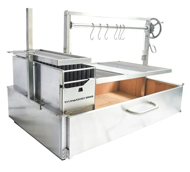 Tagwood XL Built-In Santa Maria Style Grill: A robust #304 stainless steel BBQ featuring a main grating area of 33.75" x 26.75", secondary grating area of 24" x 9", and total 1,103 sq.in. cooking surface.