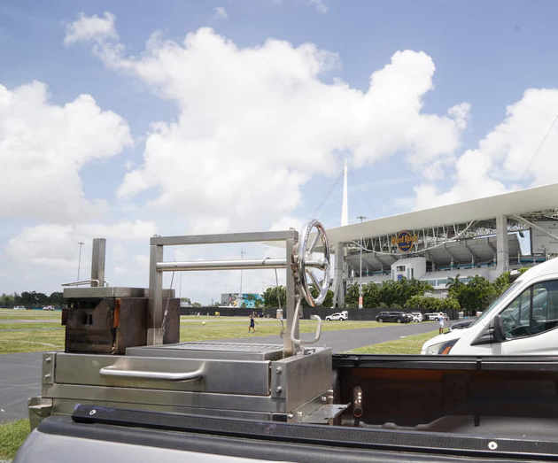 Tagwood Freestanding "Mini" Santa Maria Style Grill