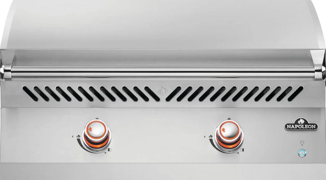 Napoleon Built-In 700 Series 32 Griddle features premium 304 stainless steel construction, dual U-shaped burners delivering 24,000 BTUs across 500 sq.in. cooking surface.