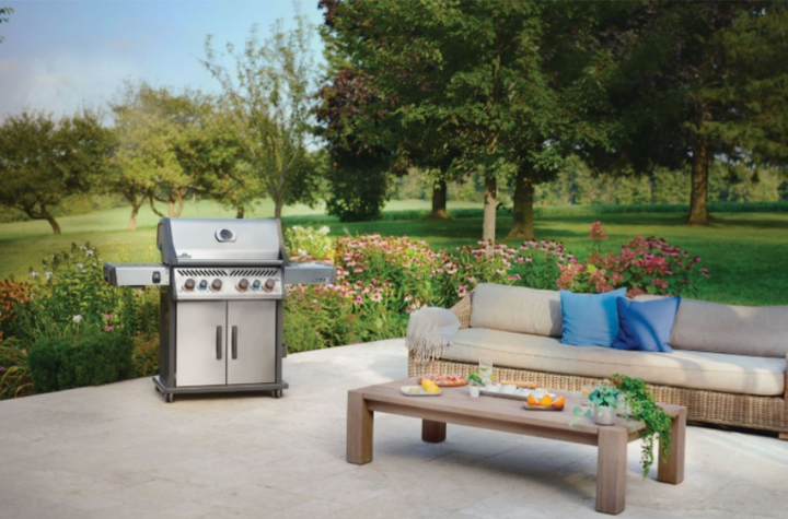 Napoleon Rogue® PRO-S 525 RSIB with Infrared Side and Rear Burner