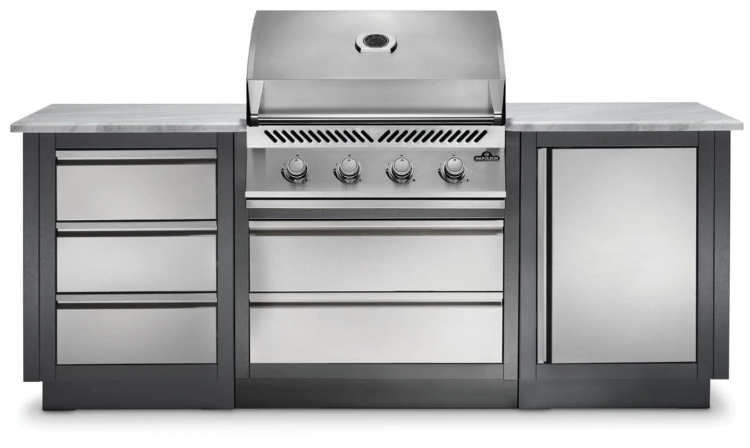 Napoleon OASIS™ 100 Modular Outdoor Kitchen Island Kit with integrated 500 Series 32-Inch Gas Grill Head featuring stainless steel burners, 48,000 BTUs, and 786 sq.in. cooking area.
