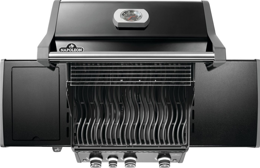 Napoleon Rogue® PRO 425 SIB with Premium Black Finish