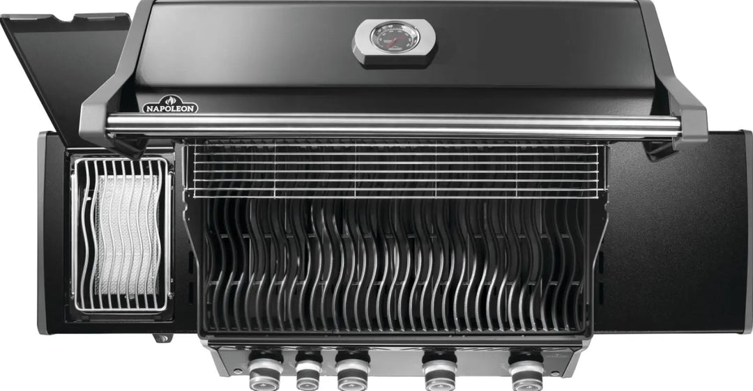Napoleon Rogue PRO 525 Black Natural Gas Grill with Infrared Side Burner features four main burners, porcelainized cast iron grids, and an integrated infrared SIZZLE ZONE side burner for professional-grade searing, roasting, and smoking.