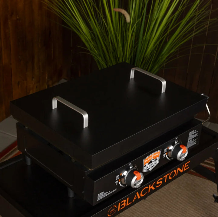 Blackstone 22" Griddle Hard Cover: Durable hard cover designed to fit Blackstone 22-inch griddles, protecting against weather, debris, and outdoor elements while keeping it clean and ready for next cook.