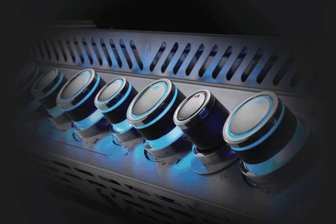 Napoleon Prestige Pro 500 Built-In Gas Grill Head features high-grade stainless steel construction, polished chrome accents, and iconic 9.5-mm WAVE cooking grids for even heat distribution and superior sear marks.