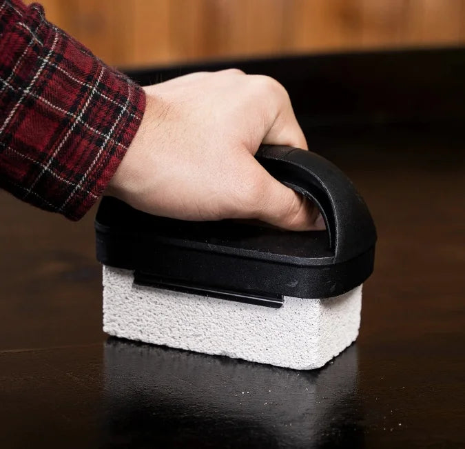 Blackstone 8 Piece Griddle Cleaning Kit: an all-in-one solution for daily maintenance and long-term care, featuring scrub pads, griddle bricks, and scraper to keep your cooking surface clean, safe, and smooth.