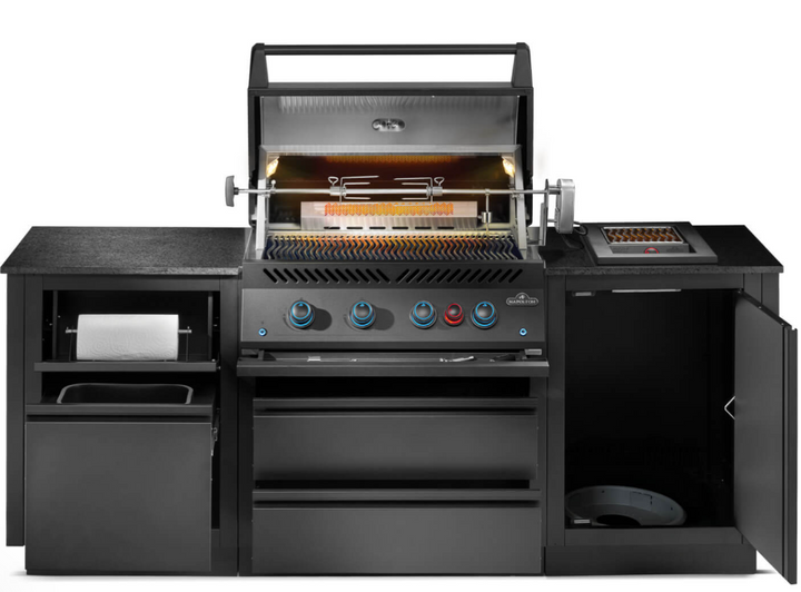 OASIS® 301 Outdoor Kitchen Island with Built-In 700 Series 32" Gas Grill