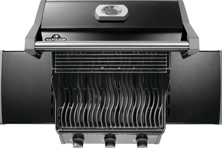 Napoleon Rogue® 425 – Premium 3-Burner Gas Grill in Sleek Black