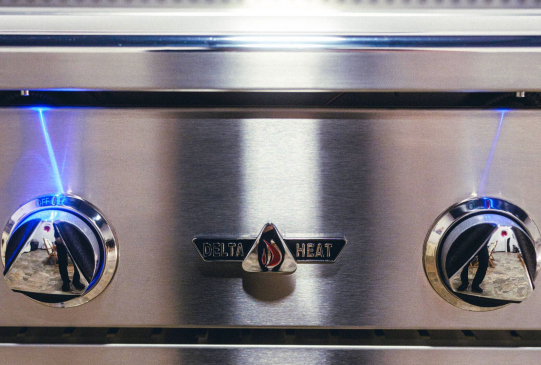 Delta Heat 38" Stainless Steel Outdoor Gas Grill - Built-In