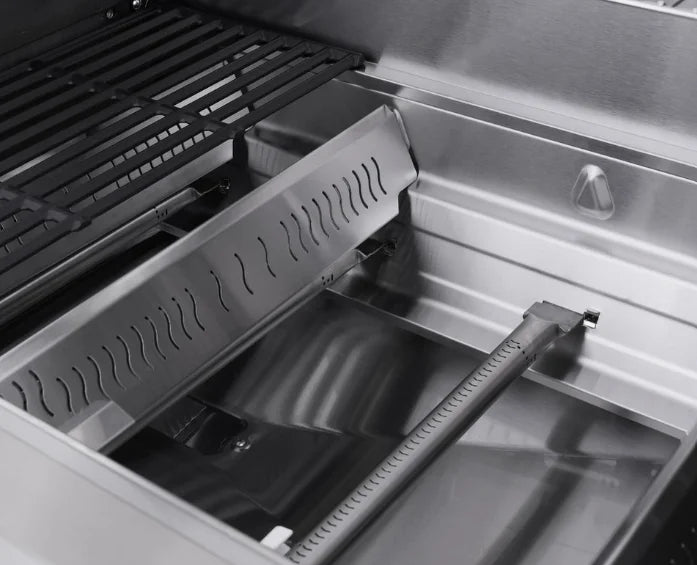 Monument Grills "E405" Gas Grill - Eminence Series