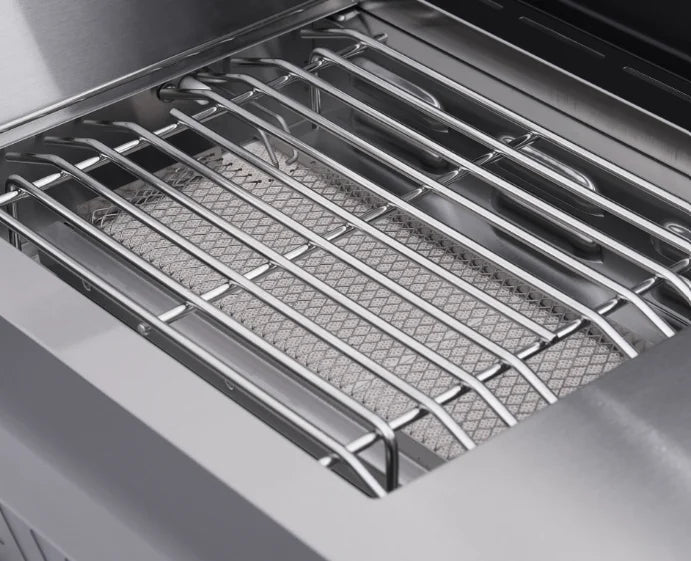 Monument Grills "E405" Gas Grill - Eminence Series
