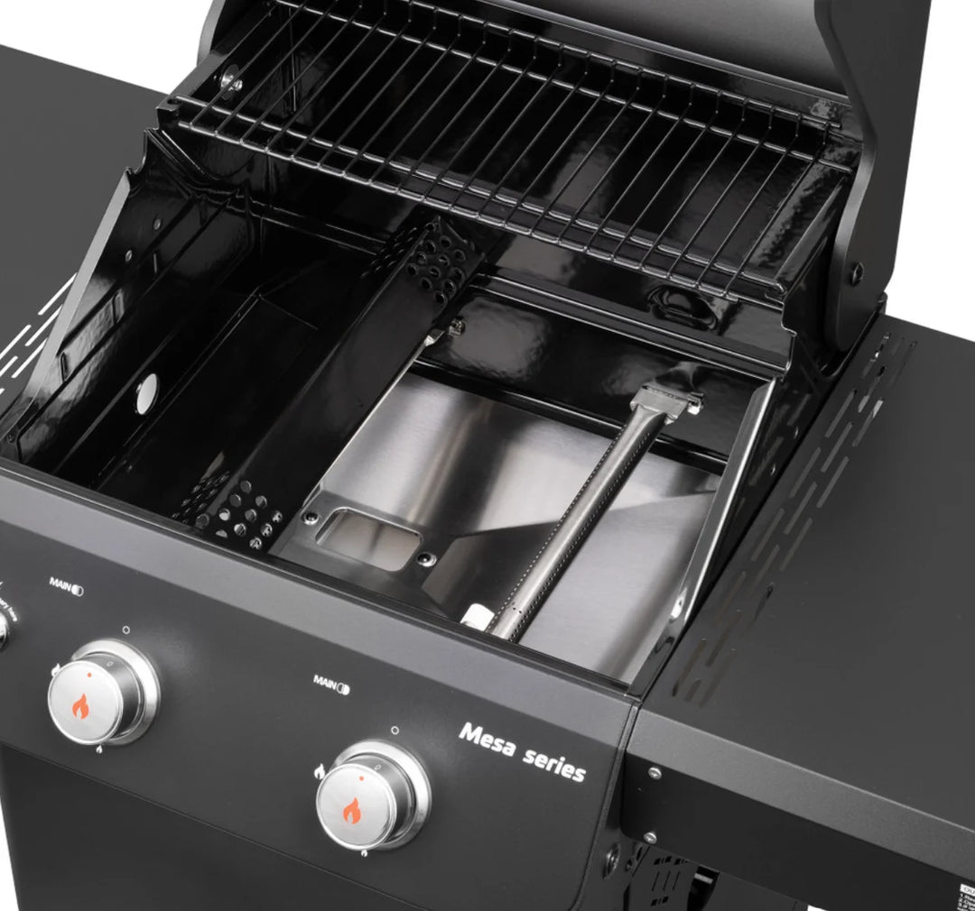 Monument Grills Mesa Series M325 compact 3-burner propane gas grill with black powder-coated steel exterior, 45,000 BTUs, porcelain-coated cast iron grates and individual burner knobs for precise temperature control.