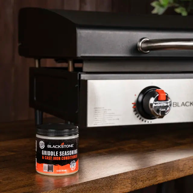 Blackstone- Griddle Seasoning & Conditioner- 4114 - CozeeFlames.com