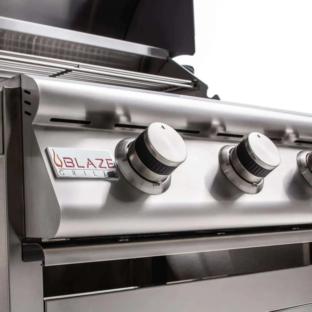 Blaze Freestanding Prelude LBM 25-Inch 3-Burner Gas Grill - BLZ-3LBM-LP/NG